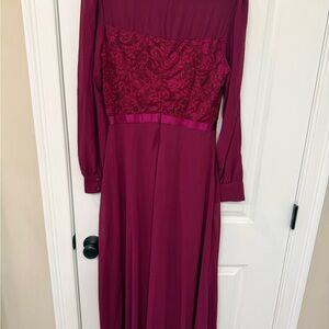 Miusol Wine Long Sleeve Lace Dress